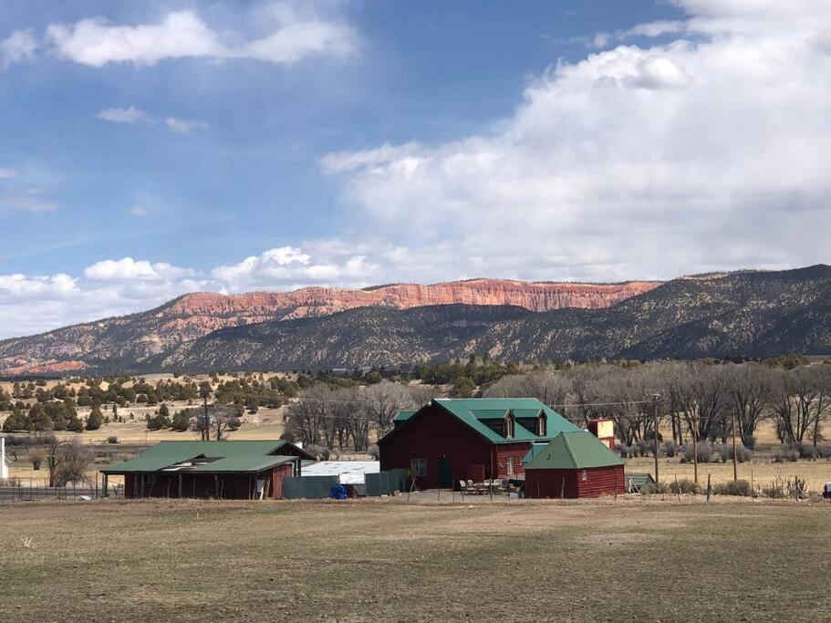 هاتش Coddiwomple Cottage, Bryce Canyon المظهر الخارجي الصورة